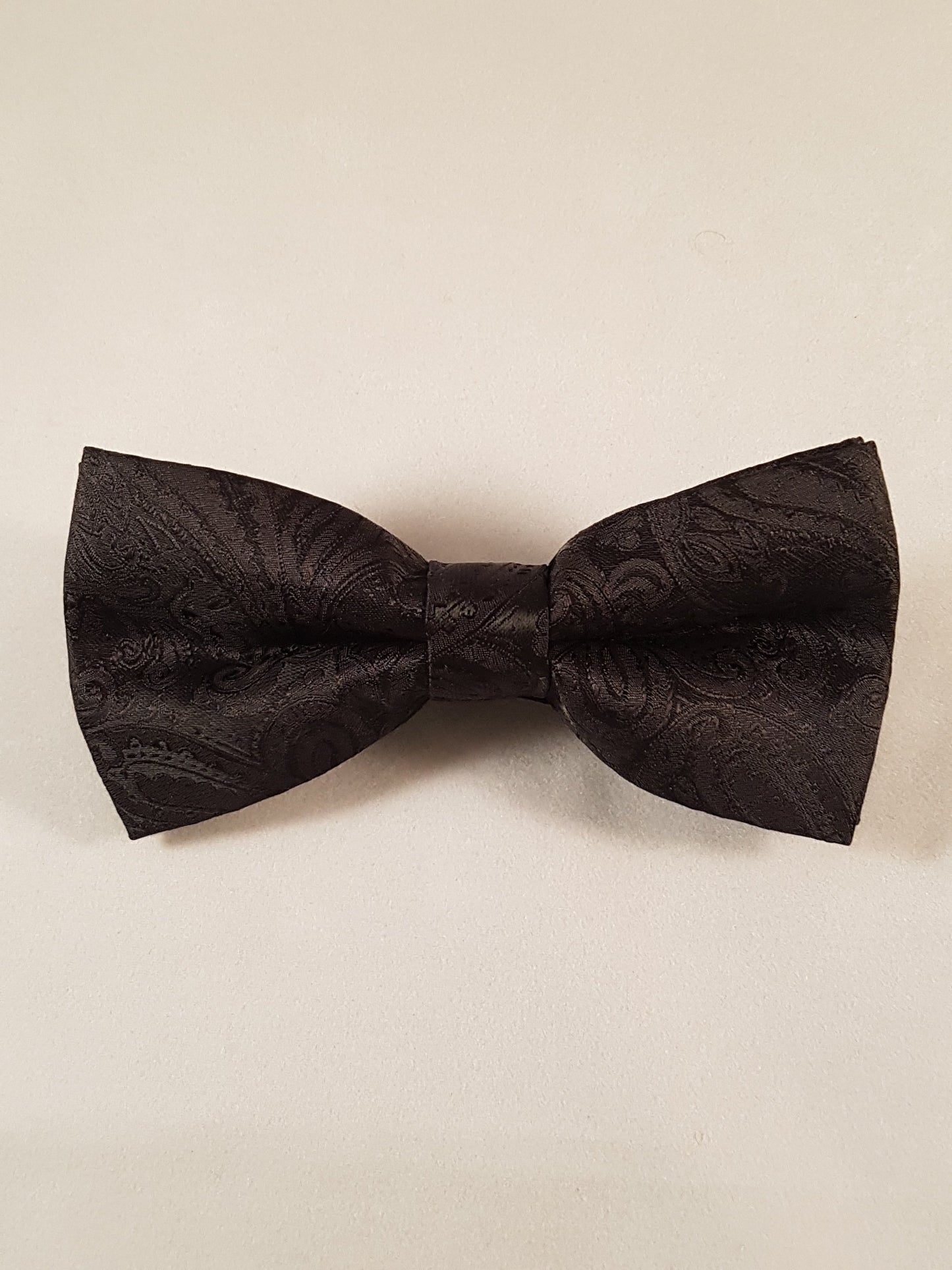 Black Paisley Pattern Bow tie